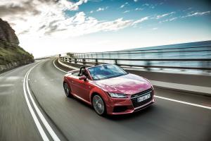 Audi TT Roadster 2.0 TFSI Quattro S-Line 2015 года  (AU)